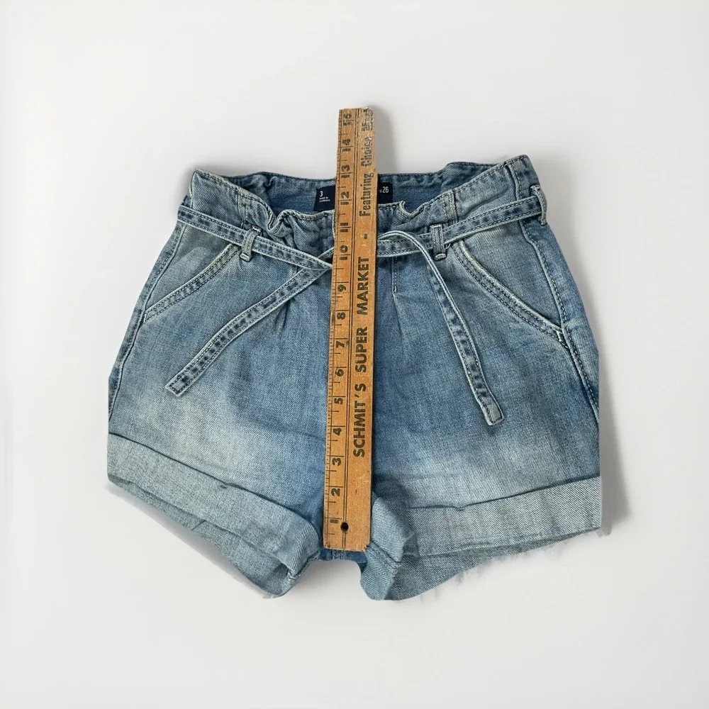 Hollister Curvy Ultra High-Rise Mom‎ Shorts Womens 3